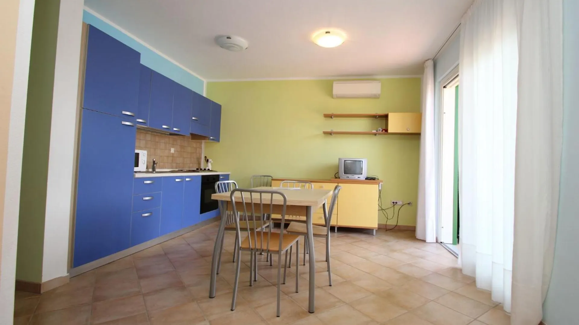 Apartment Tia بوريتش كرواتيا