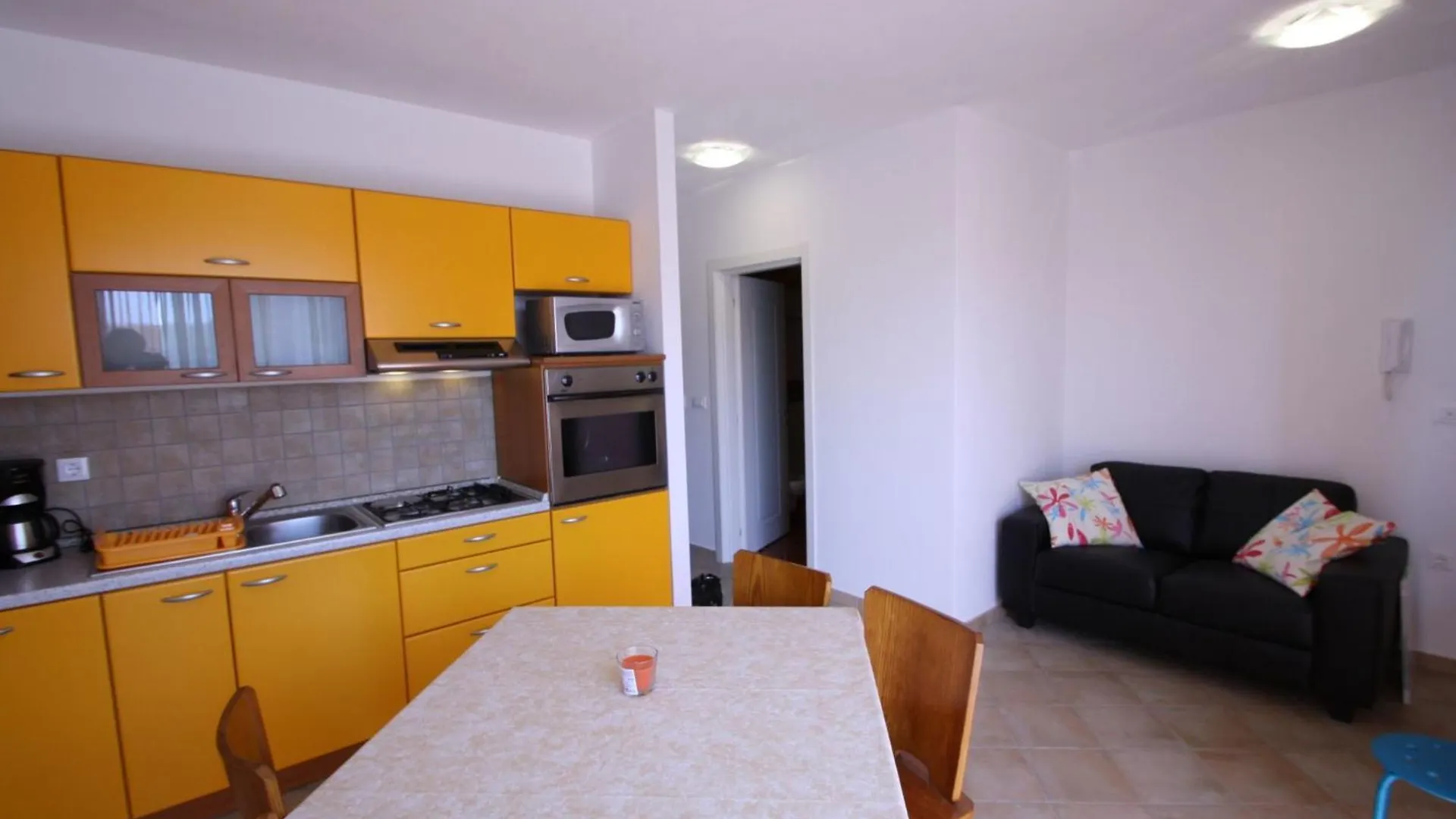 Apartment Tia بوريتش
