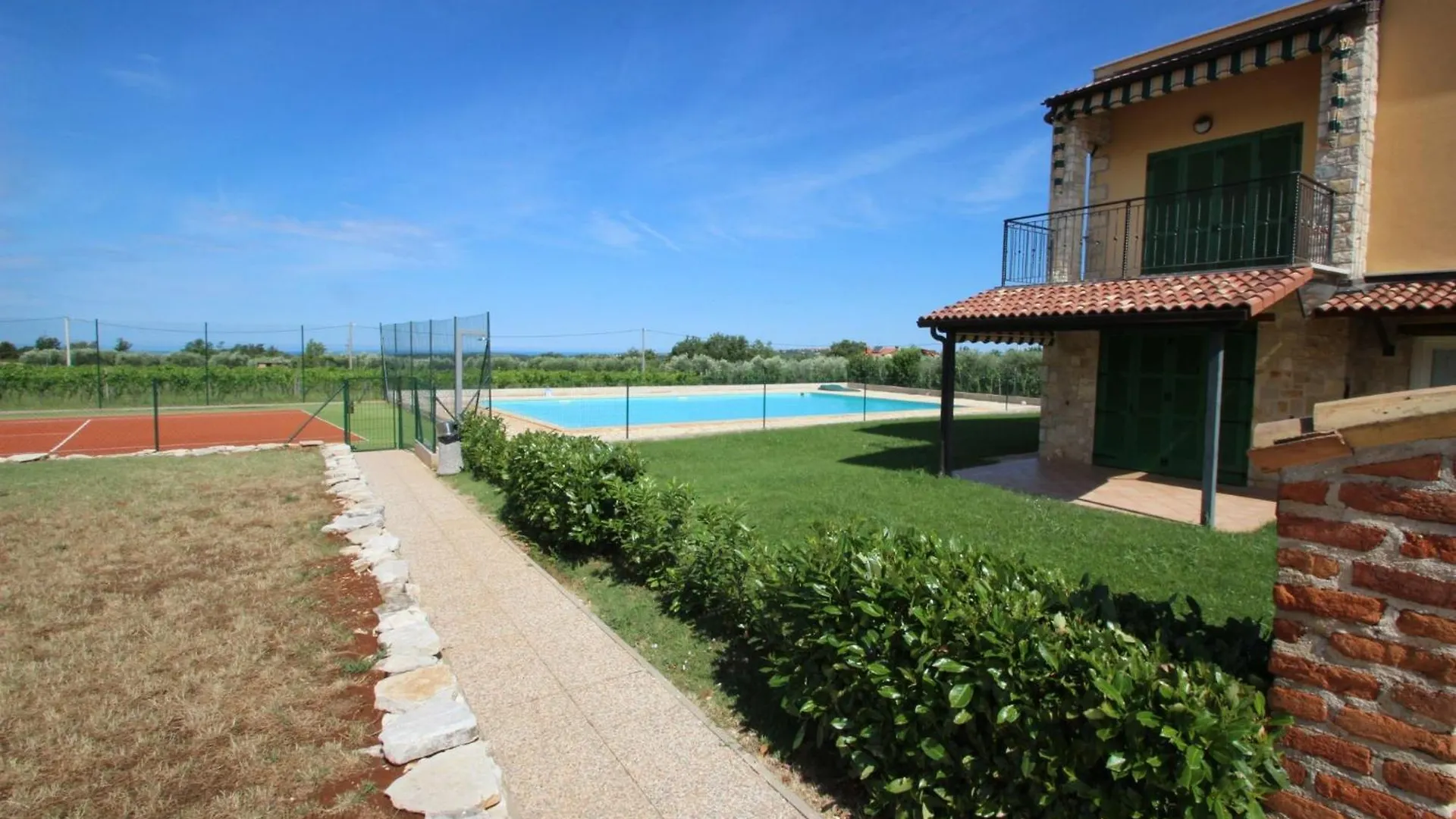 Apartment Tia بوريتش